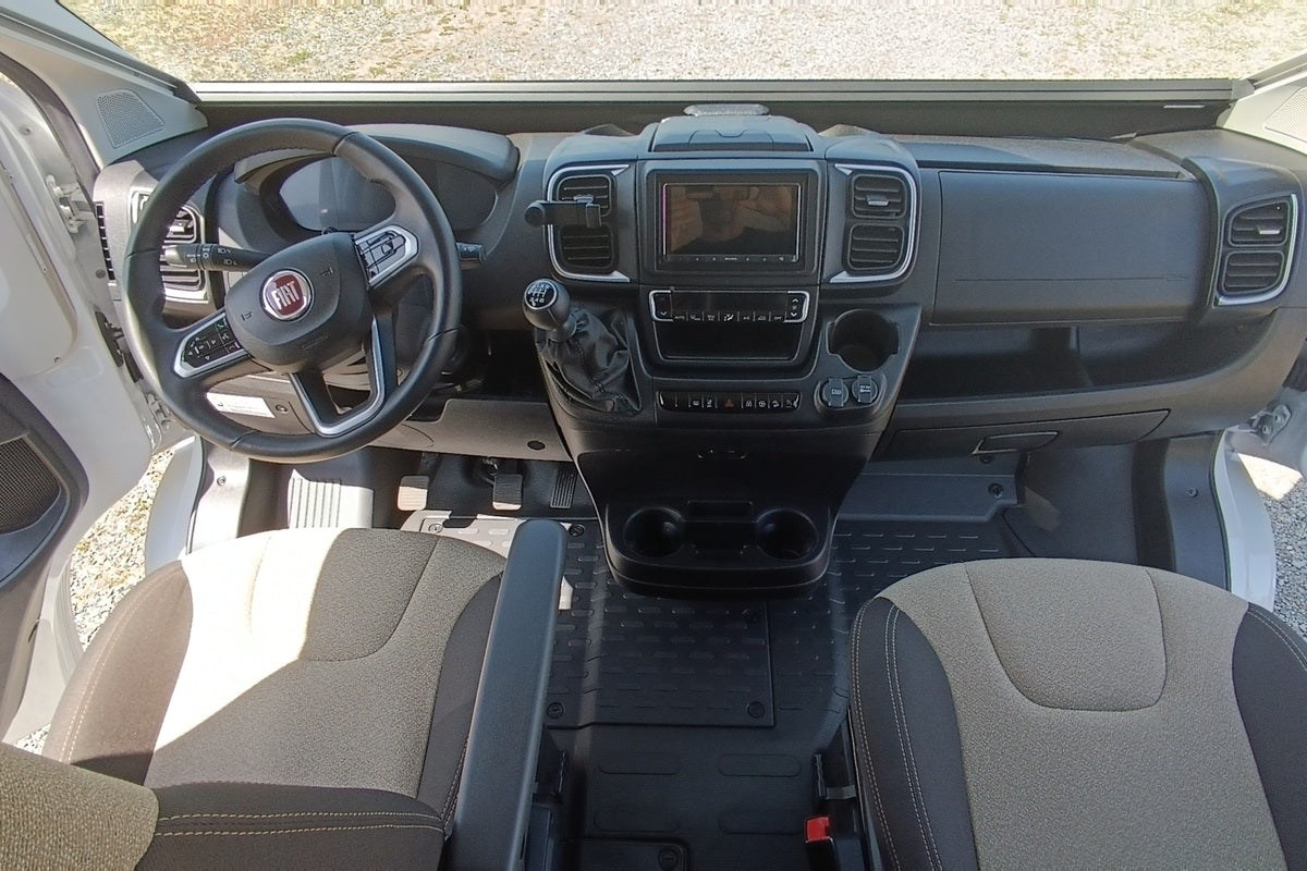 Fourgon aménagé Occasion Pössl Summit - WMV01187