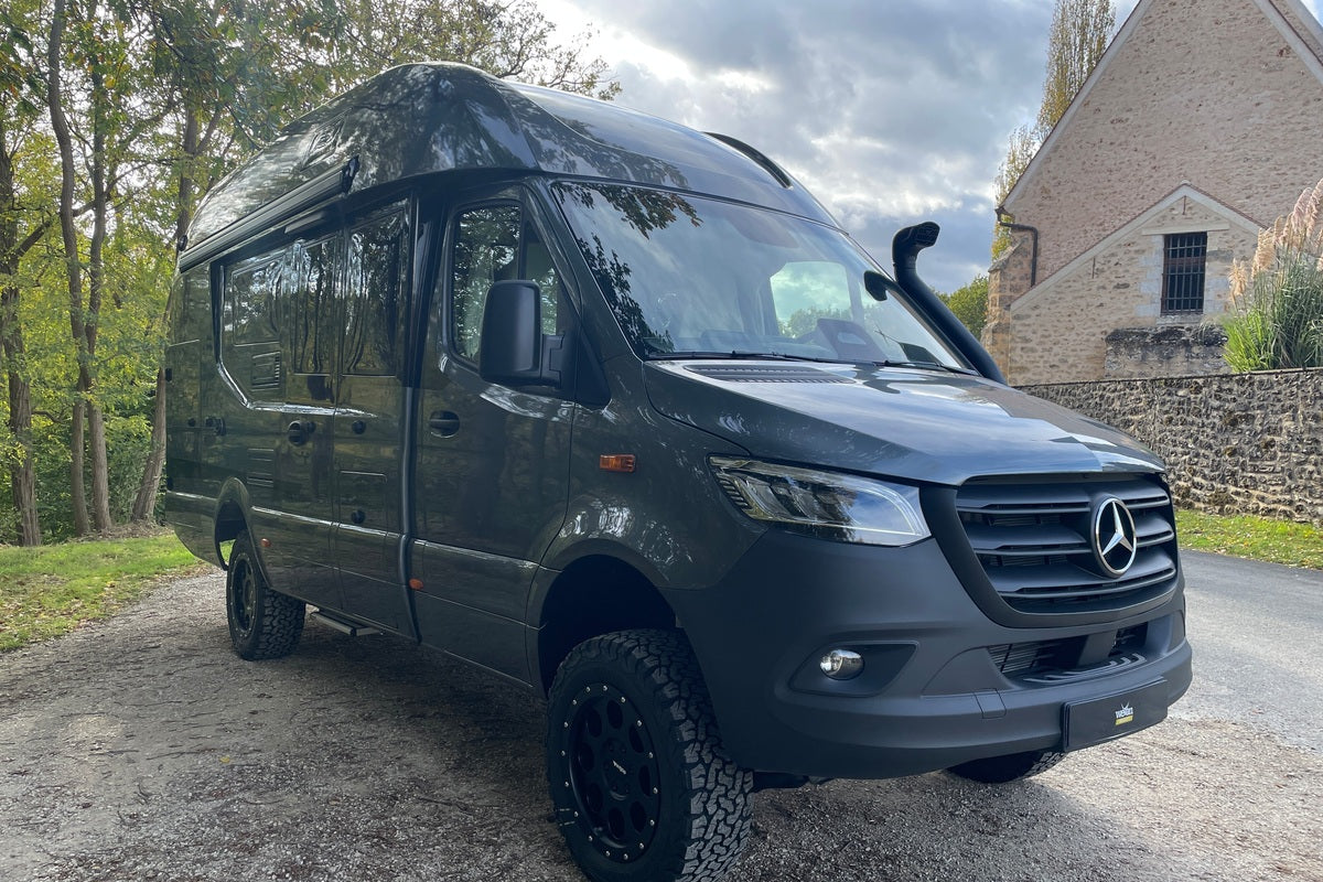 Fourgon aménagé Neuf La Strada Nova M 190 ch 2.0 L - WMV01049