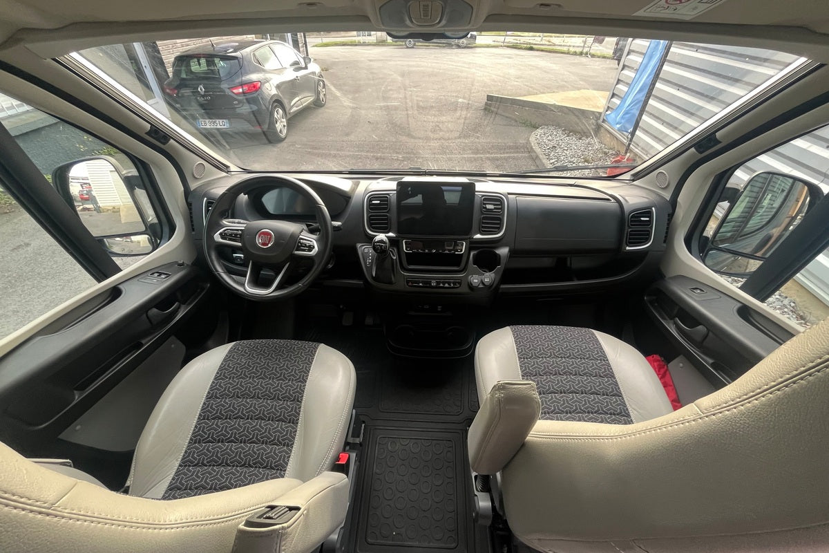 Fourgon aménagé Occasion La Strada BVA9 - WMV01150