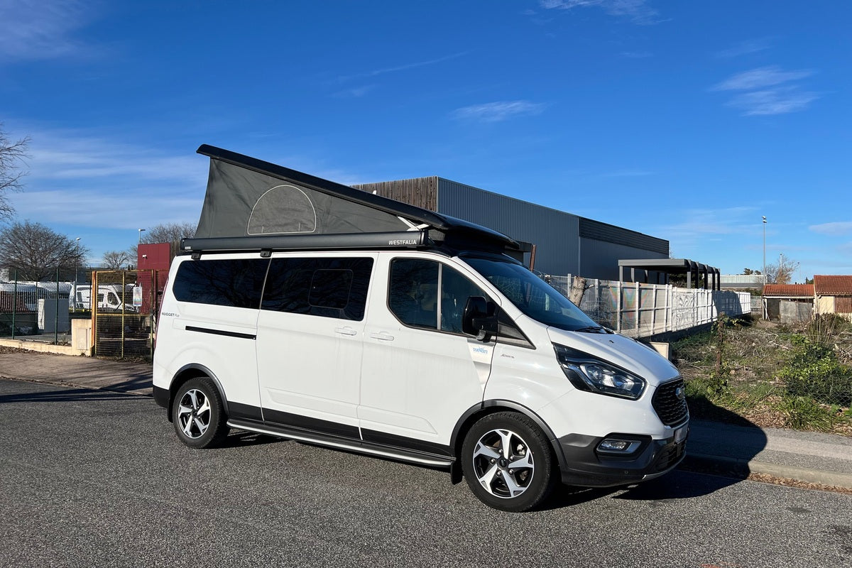 Van aménagé Occasion Ford Blanc Glacier - WMV00671