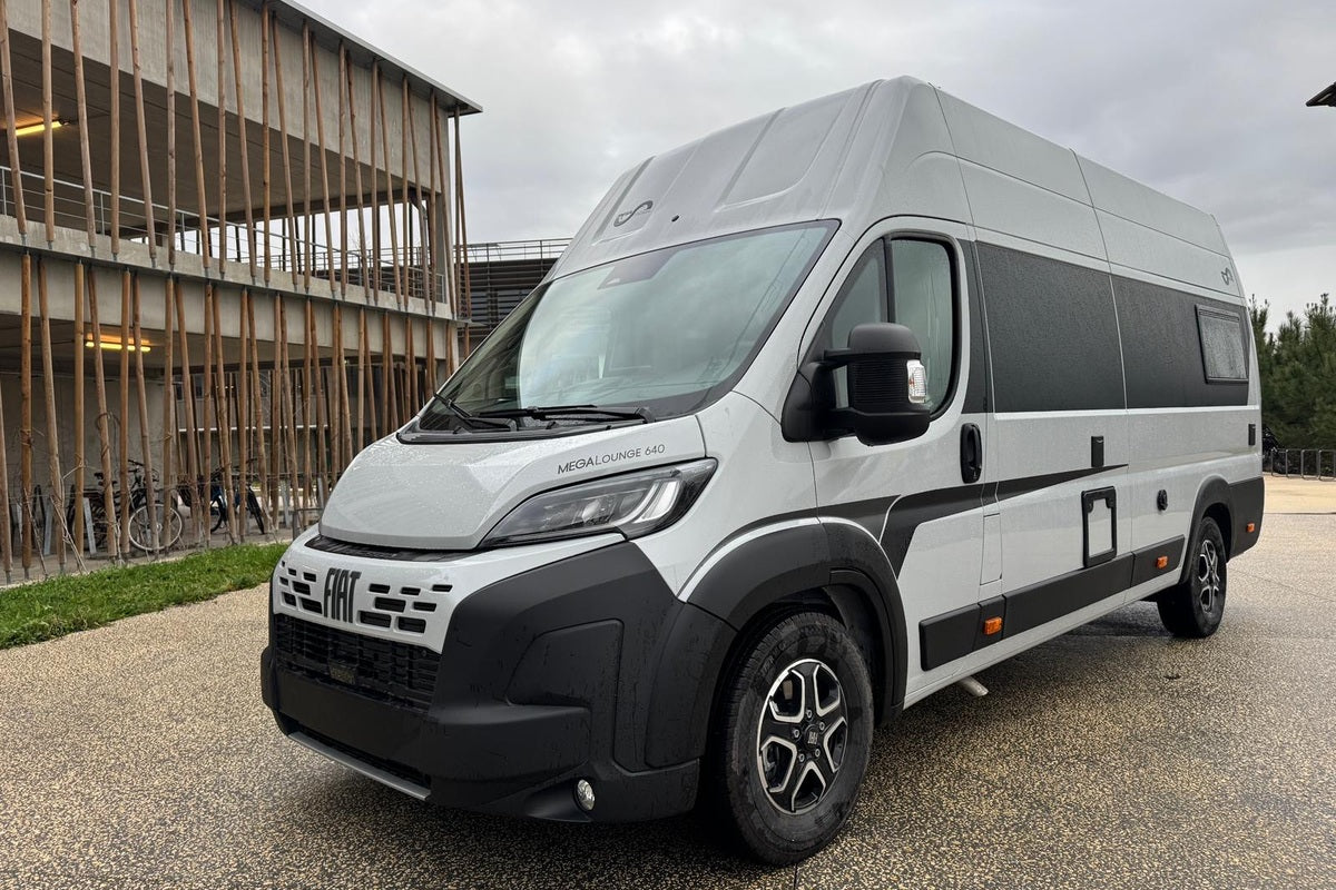 Fourgon aménagé Neuf Mega Mobil Mega Lounge 640 180 ch 2.2 L BlueHDi - WMV01373