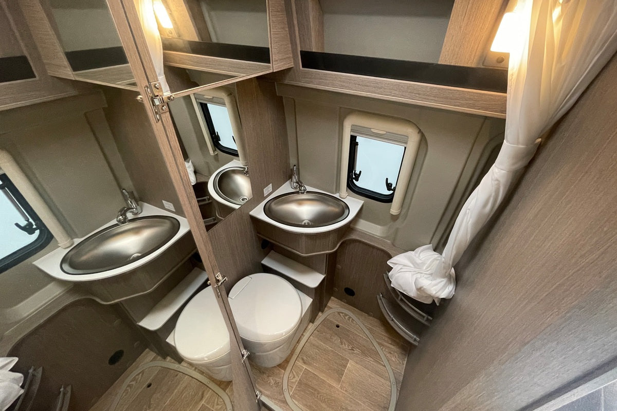 Fourgon aménagé Neuf Pössl BVM6 - WMV01389