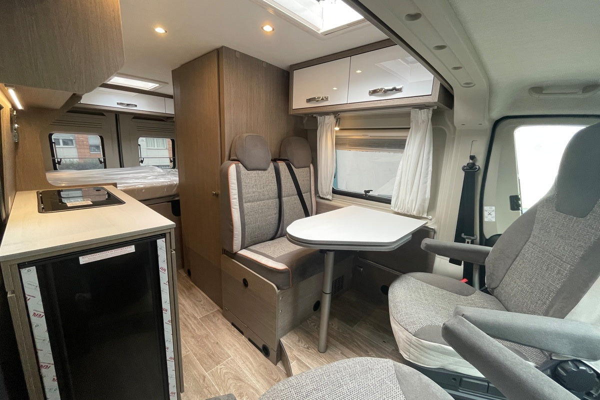 Fourgon aménagé Neuf Pössl 4 place(s) - WMV01389