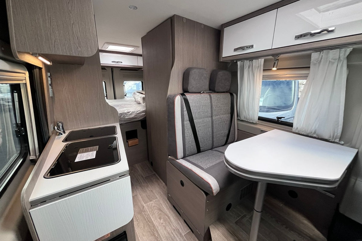 Fourgon aménagé Neuf Pössl 2Win - WMV01396