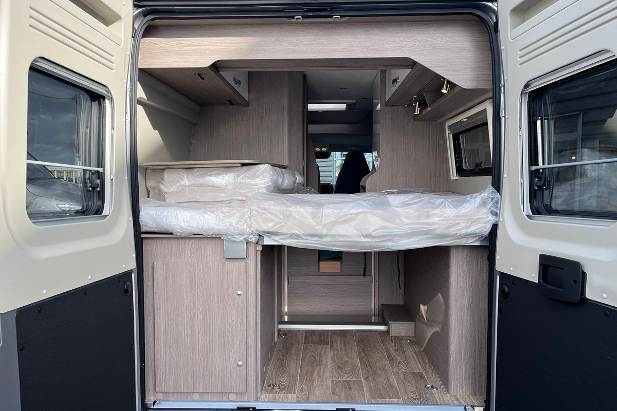 Fourgon aménagé Neuf Pössl Gris Artense - WMV01396