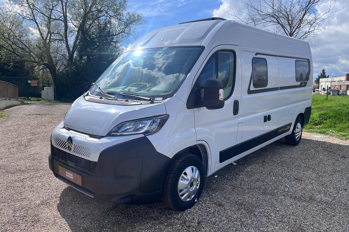 Fourgon aménagé Occasion Burstner Papillon PC 6.0 120 ch 2.2 L HDI - WMV01428