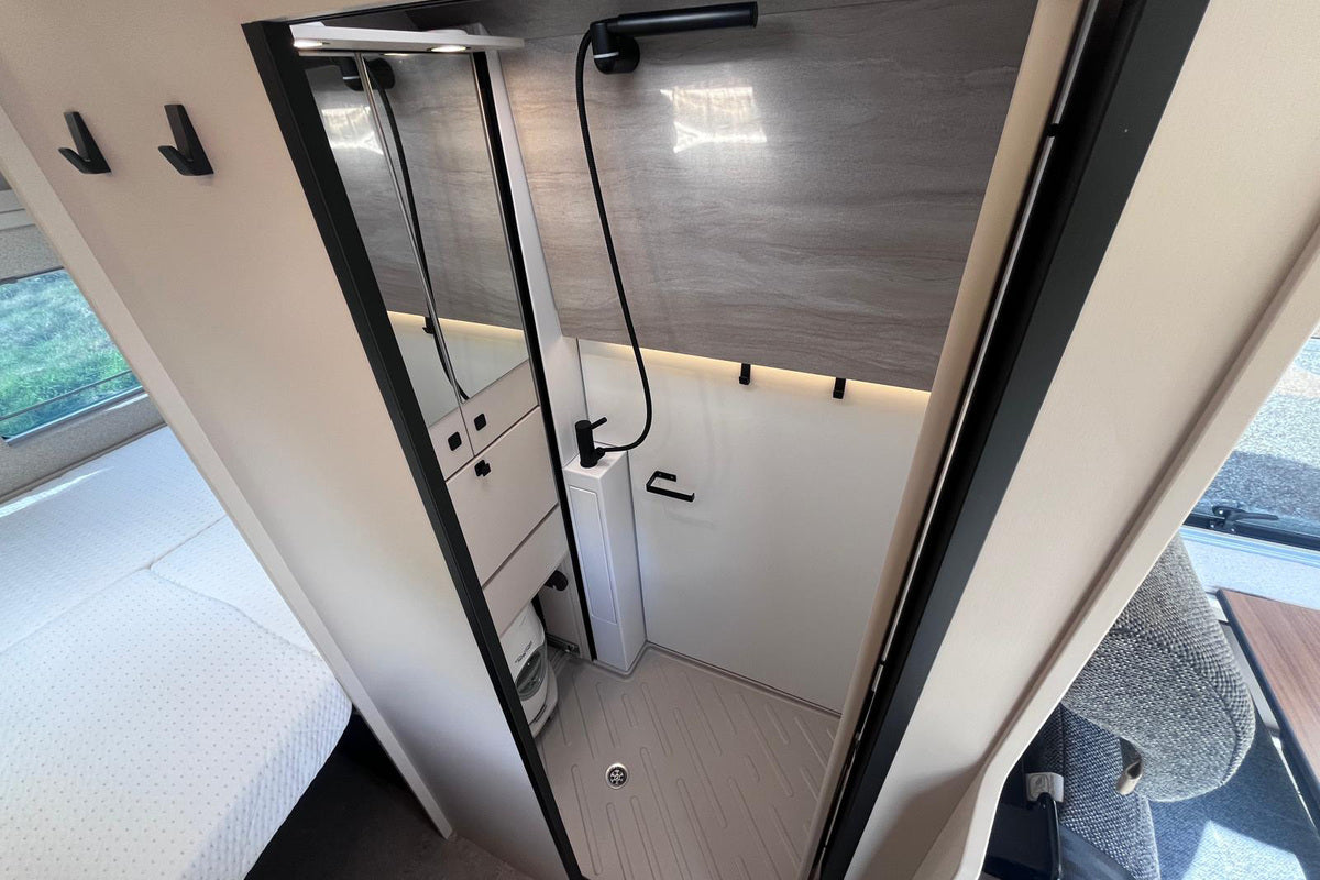 Fourgon aménagé Neuf Burstner Papillon - WMV01429