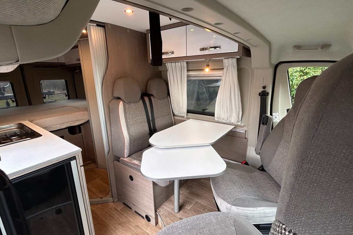 Fourgon aménagé Occasion Pössl 2Win - WMV01357