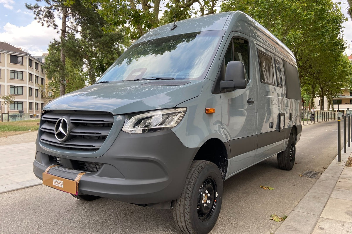 Fourgon aménagé Neuf Pössl Roadstar X 4x4 4MATIC 190 ch 319 CDI - WMV01674