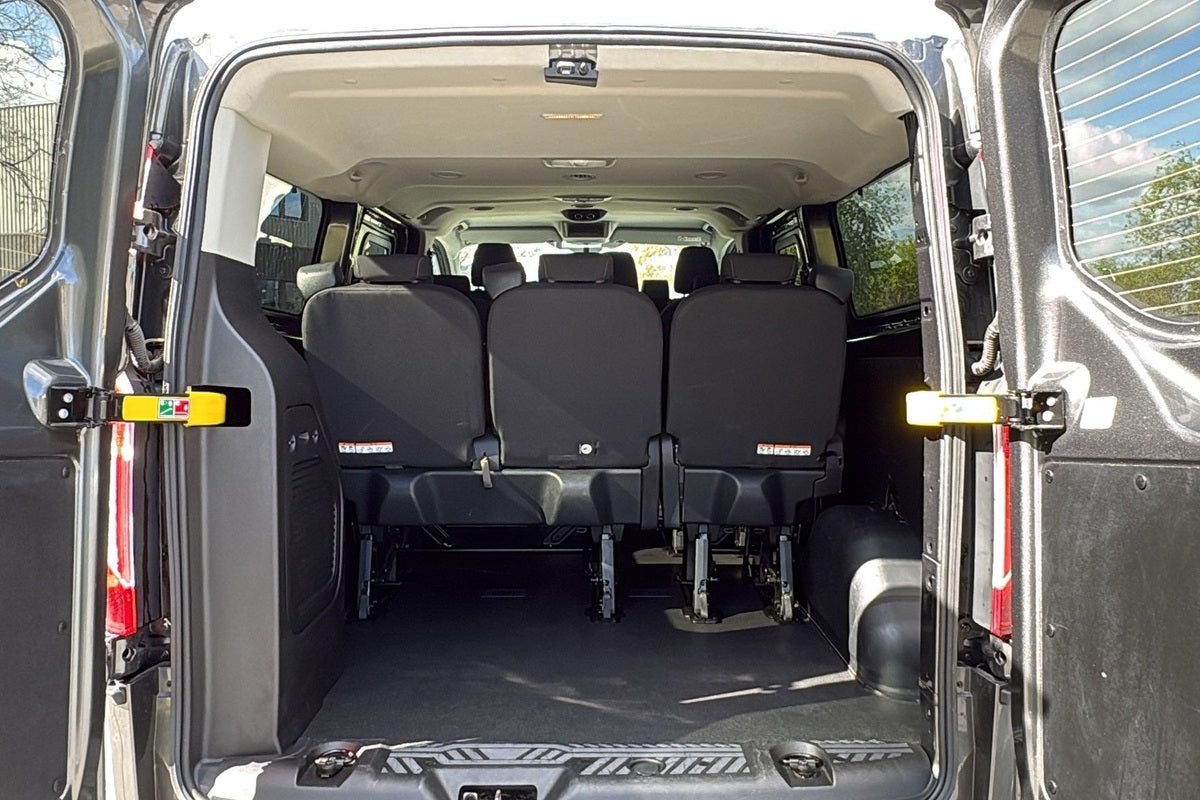 Minibus Occasion Ford 9 place(s) - WMV01779