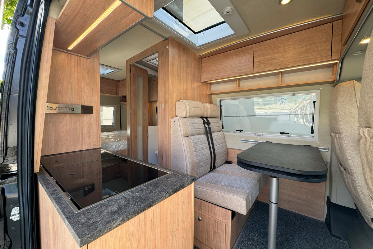 Fourgon aménagé Neuf La Strada Avanti - WMV00673