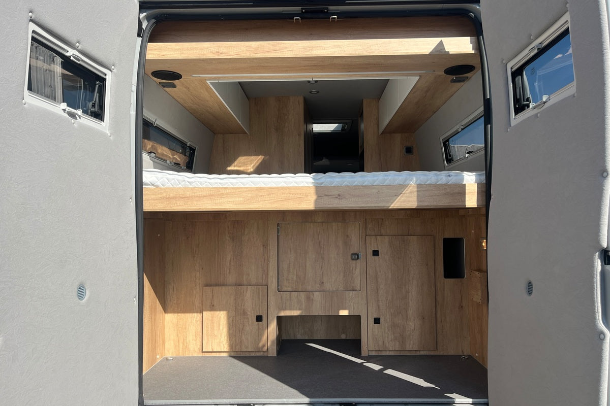 Fourgon aménagé Neuf La Strada WeVan Market - WMV01037