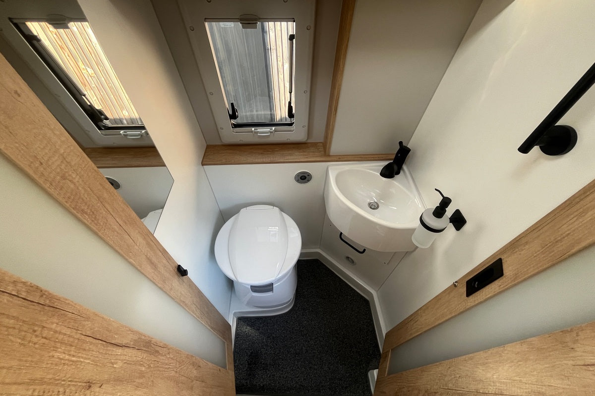 Fourgon aménagé Neuf La Strada 4 place(s) - WMV01037