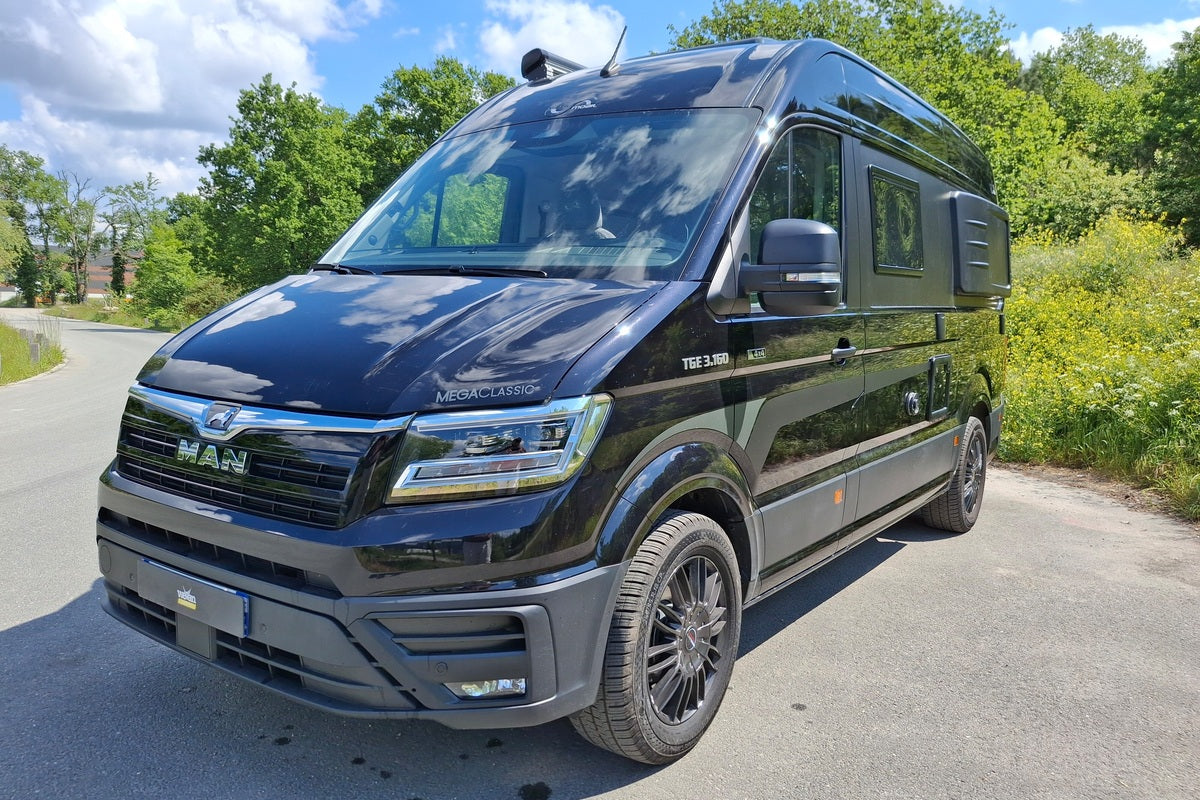 Fourgon aménagé Neuf Mega Mobil Mega Classic 600 S Hubbett 4x4 163 ch 2.0 L TDI - WMV01056